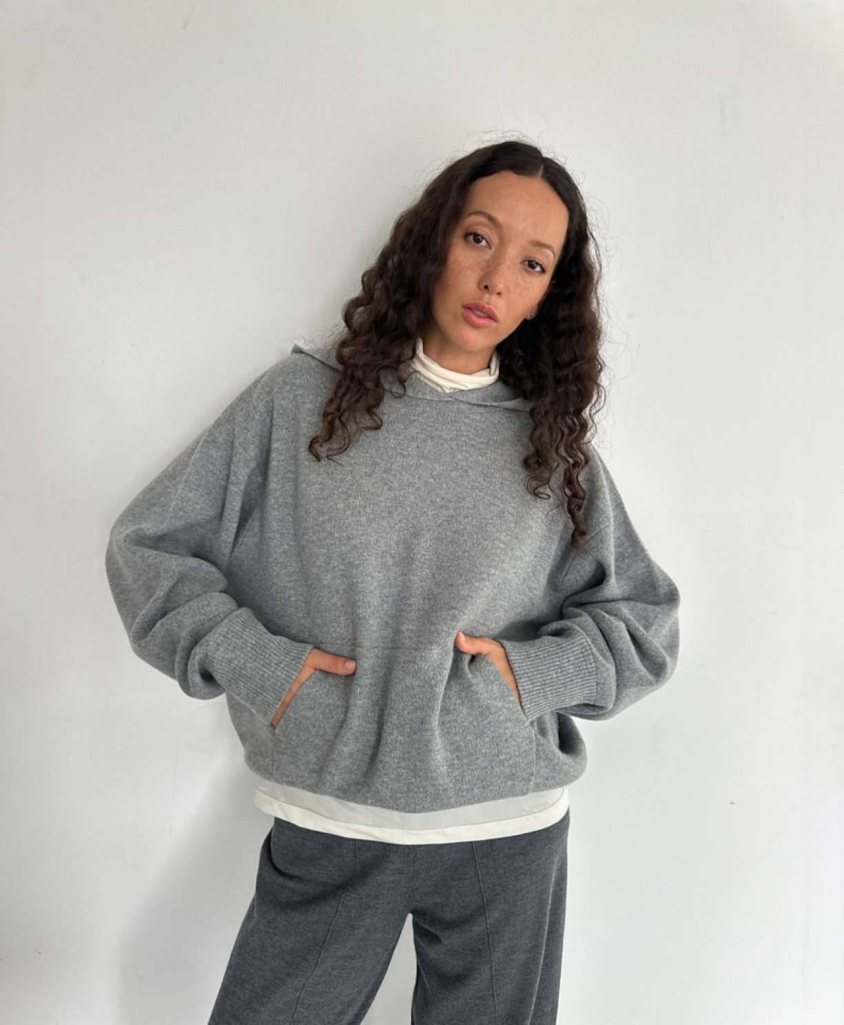 Джемпер "Тибетское солнце" (серый)