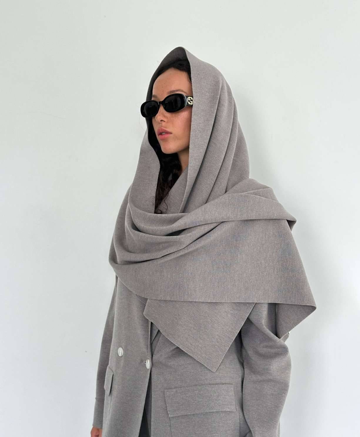 Шарф "Долина Цангпо" (серый жемчуг)